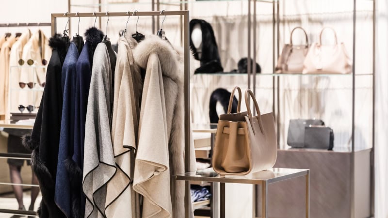 Fast Fashion Forward: Apex Logistics Streamlines Global Shipping In Style Fast Fashion Forward: Apex Logistics Streamlines Global Shipping In Style